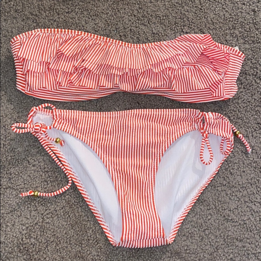 Jessica Simpson Bikini!